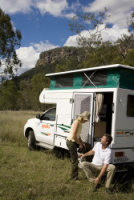 טיול עם קראוונים באוסטרליה לדוגמה Cheapa 4WD