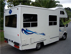 השכרת קראוונים בניו זילנד לדוגמה Budget 4 Berth