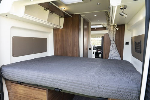 Camper Van Plus - V600