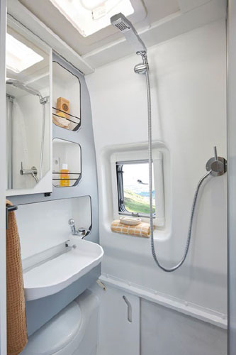 Camper Van Plus - V600