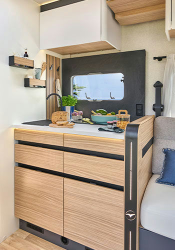 B 4 - Classic - P690GJ