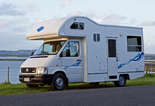 קרוואן השכרת קראוונים בניו זילנד לדוגמה Budget 4 Berth