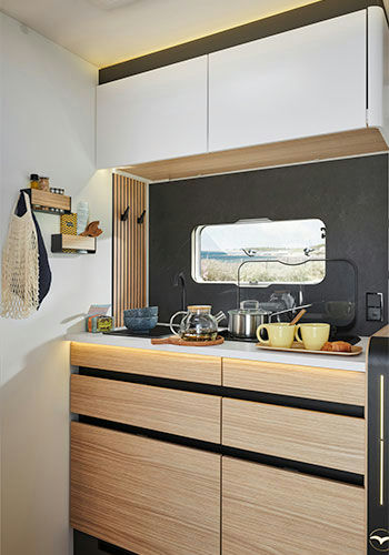 B 4 - Classic - P690D