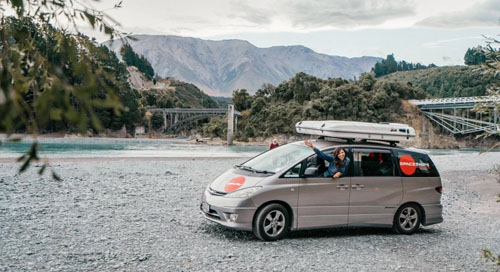 קרוואן 4-berth Family Campervan