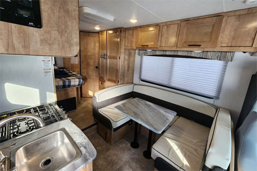 Motorhome MC4 Gold