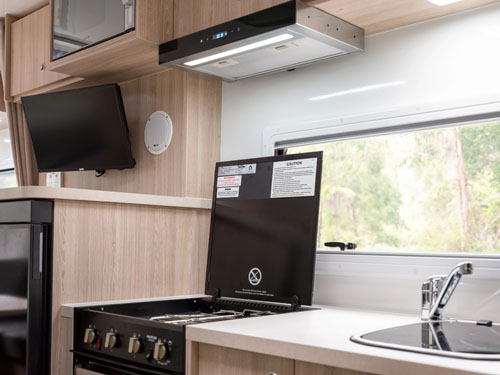 Platinum River - Elite