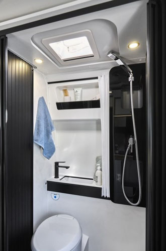 Camper Van Plus - V630