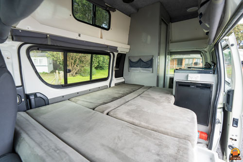 Sunta Snoozer Camper
