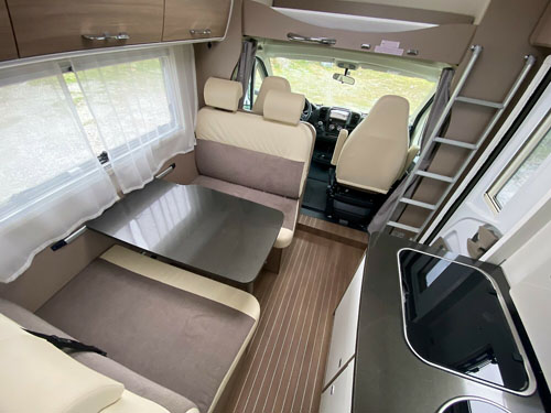 Cat C - Superfly 650